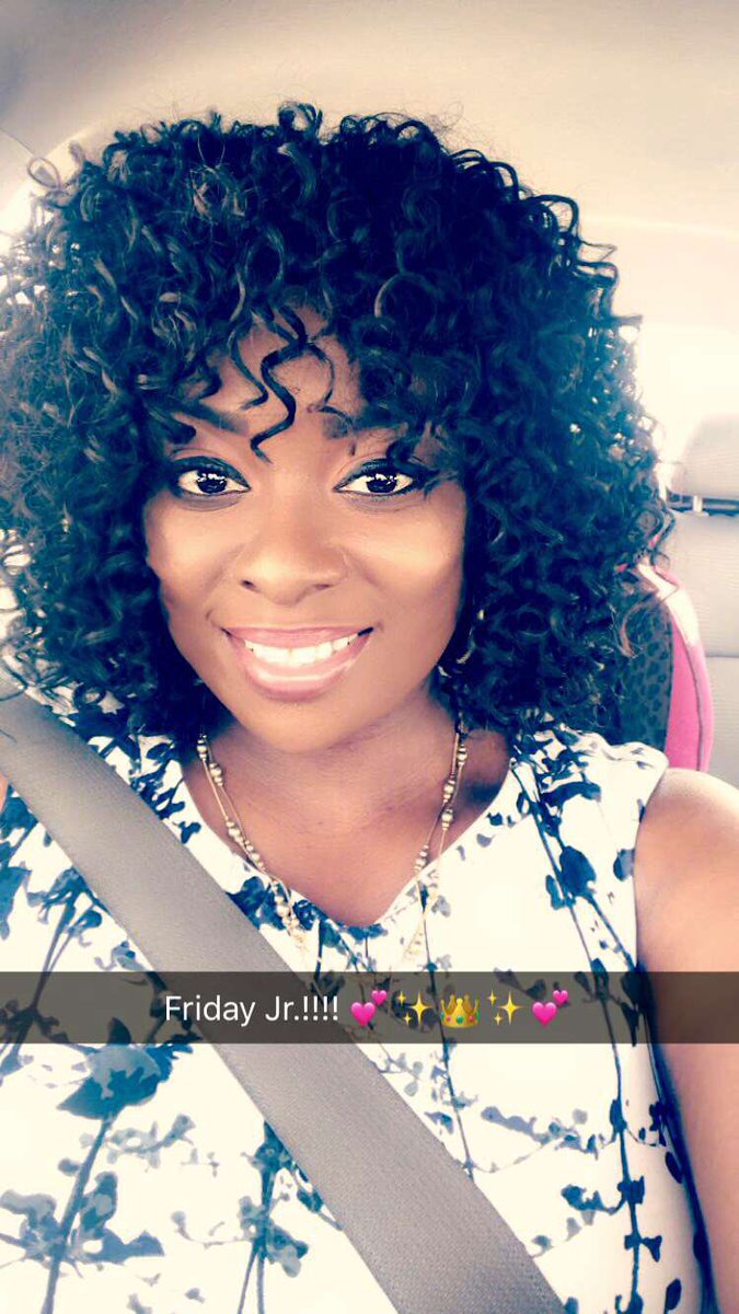IamNaTashaMcK's tweet photo. #ImAlwaysPrepared for a selfie especially when it's #FridayEve aka Friday Jr. #JustTasha #SmileMore #BeautifulWomenSmiling https://t.co/5Dlz7WzcvL