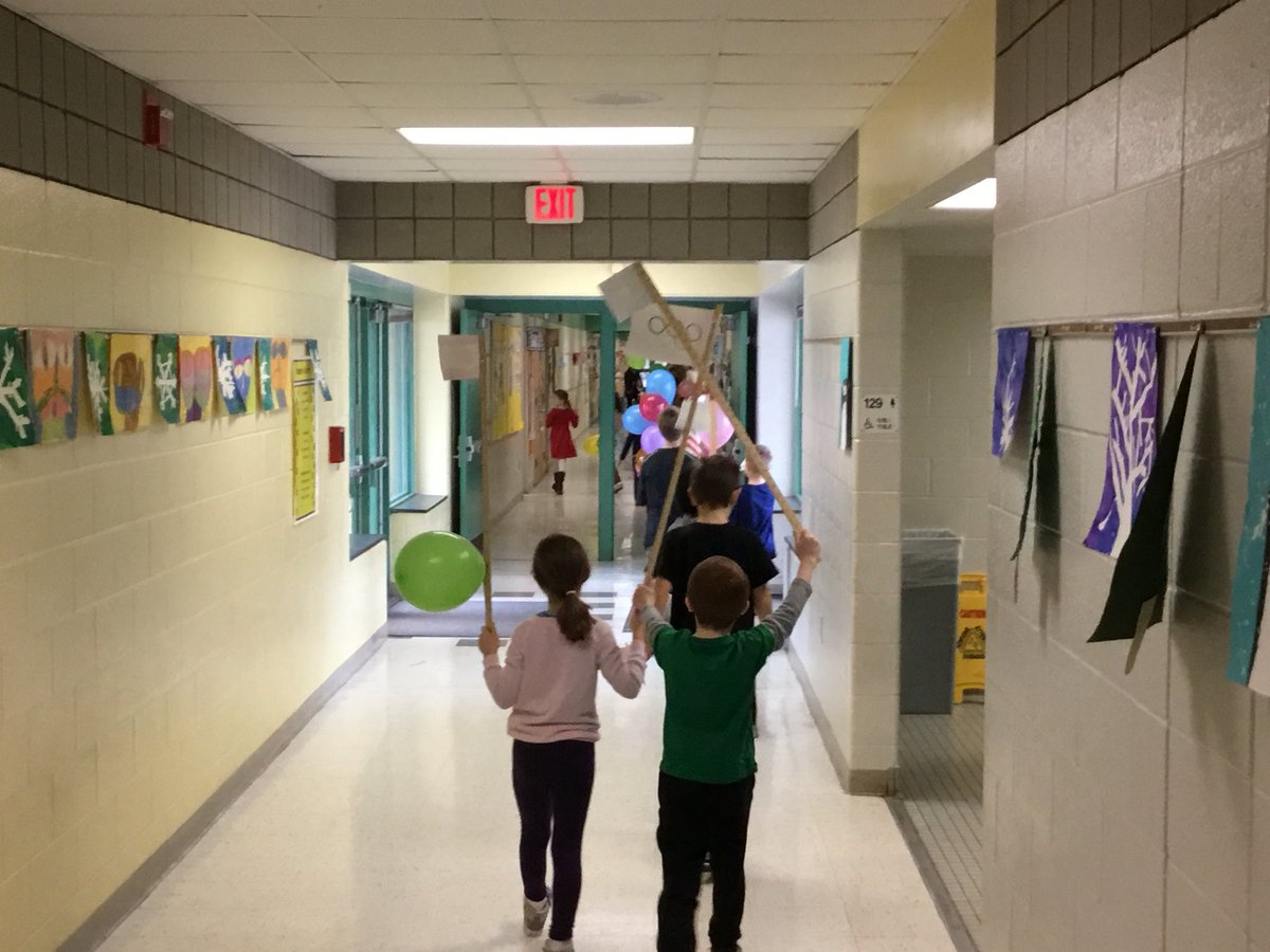 Opening Ceremonies! #pueglobal <a href="/krbiles/">Kevin Biles</a> <a href="/PleasantUnionYR/">Pleasant Union Elem</a>