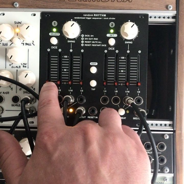 vermonagear's tweet photo. An older #instagram #demonstration of our #randomrhythm module: https://t.co/BQLQXyWIlq https://t.co/KTAGhCaBVs