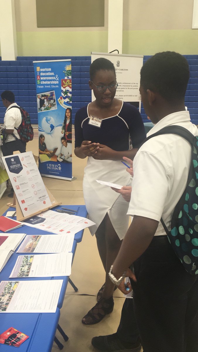 We had a great time talking to students about creative careers at John Gray High School Careers Fair last week! To learn more about NGCI work experience, mentoring, internship and scholarship opportunities available through our email education@nationalgallery.org.ky