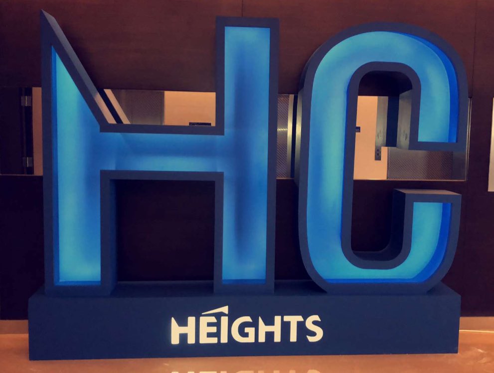 Heights_Co's tweet image. نقل مباشر لحفل #أعالي السنوي 
على الرابط التالي .. 

youtu.be/M-ssXa5iVDw