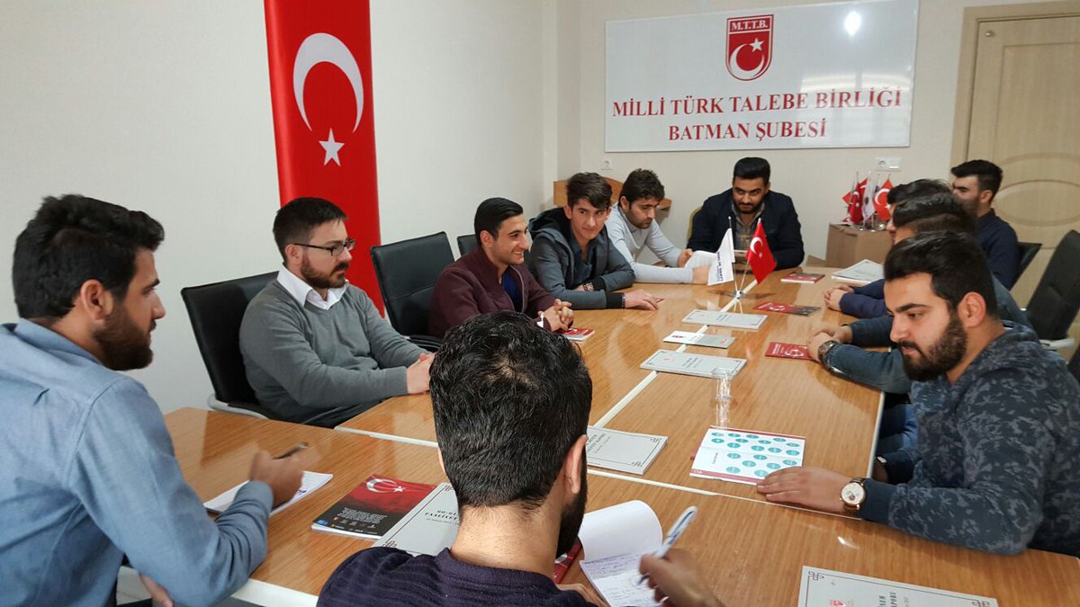Haftalık toplantımızı gerçeklerştirdik , yapacaklarımız la alakalı istişarede bulunduk.