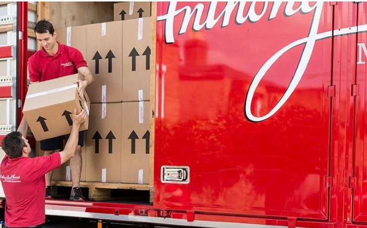 Moving house soon? Make sure you read the top 8 tips from removal experts <a href="/MasterRemovers/">The Master Removers Group</a> to make it as stress-free as possible: sav.li/ag9