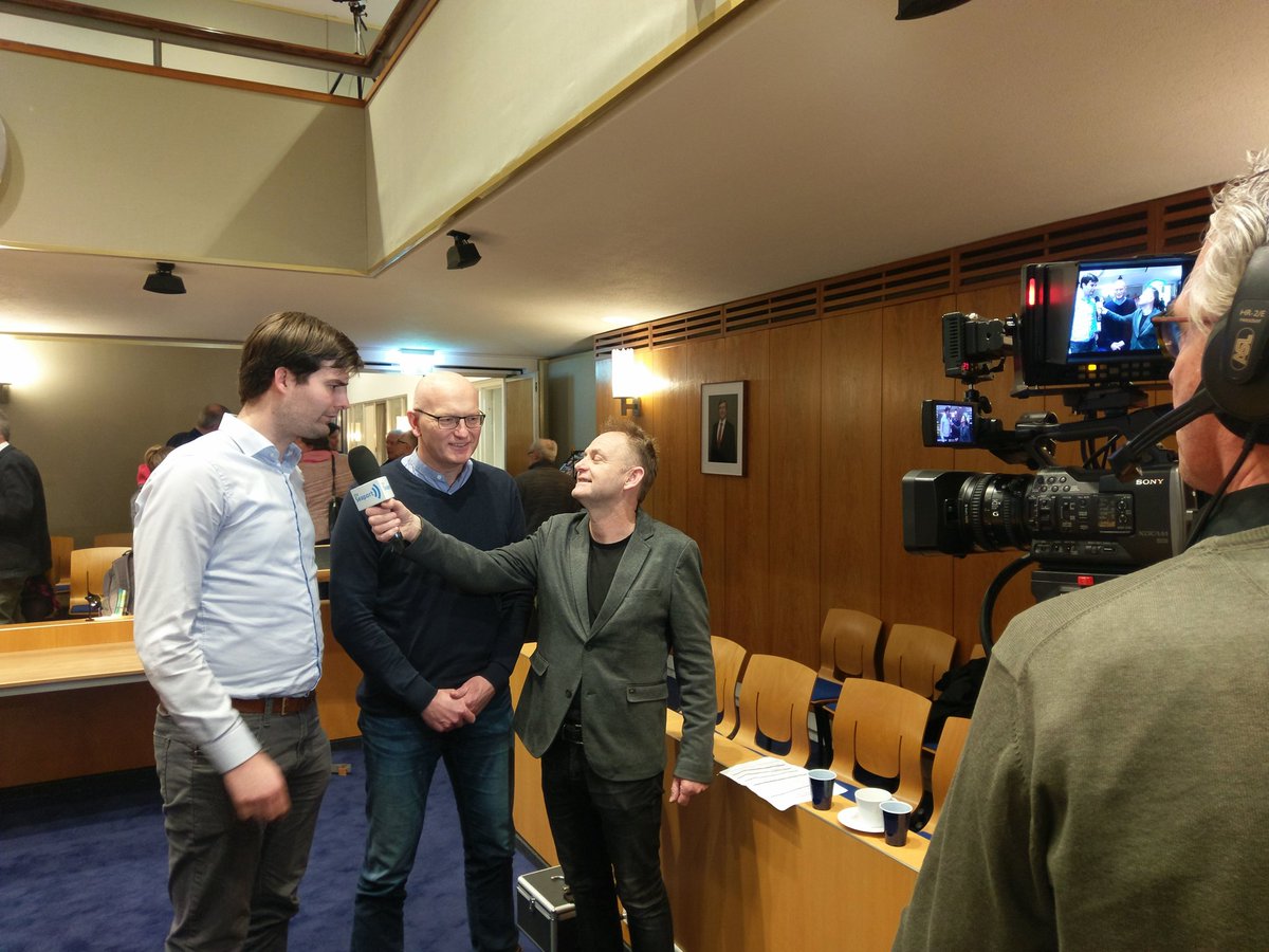 D66Velsen's tweet photo. Geen maiden speech, want de sessies liepen flink uit. Wel een maiden interview voor @EwoudKuin door @RaadspleinTV https://t.co/yjJ1hsVxFN