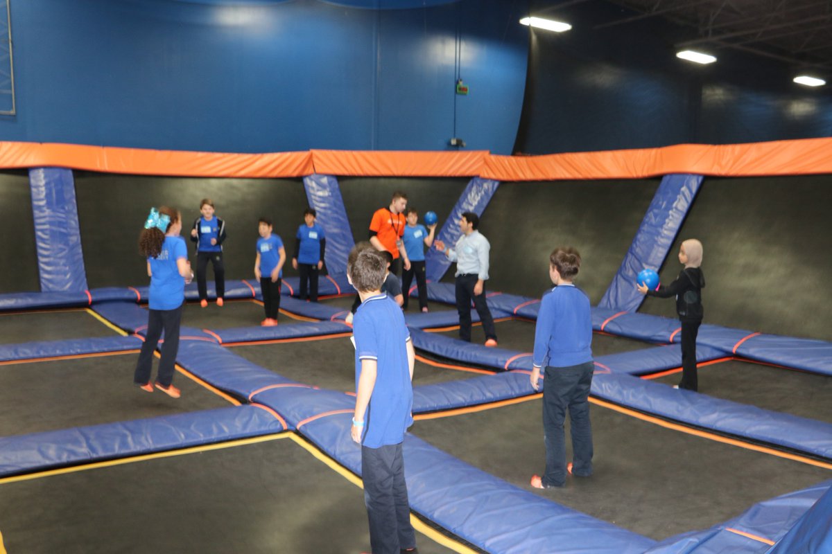 PioAcademy's tweet photo. "World's first indoor trampoline park," Sky Zone is one of those places that's not only fun but really good for you. Pioneer Academy's Middle Schoolers and teachers enjoyed a fantastic day.  After a hard week of Map Testing it was an incentive and allowed everyone to relax. https://t.co/0nD7BEZAkx