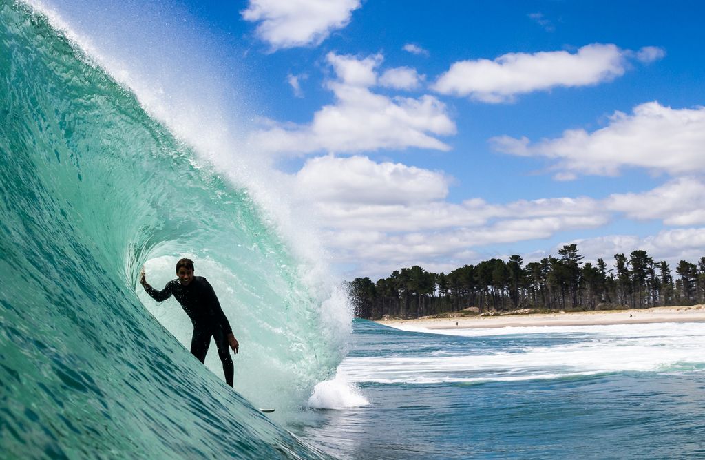 SurfersJournal's tweet photo. Somewhere in New Zealand, Alex Dive enjoys surfing's original meaning of "stand up." Photograph by Jim Cummings. https://t.co/vlMpdZ0RRr