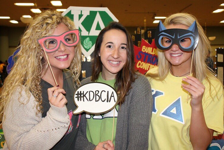 ETSUKappaDelta's tweet photo. We had a {super} fun time yesterday at Winter Cruise with our @girlscouts inspired booth! Thanks to all who stopped by! #KDETSU #supercruise https://t.co/Lna3LoOYz5