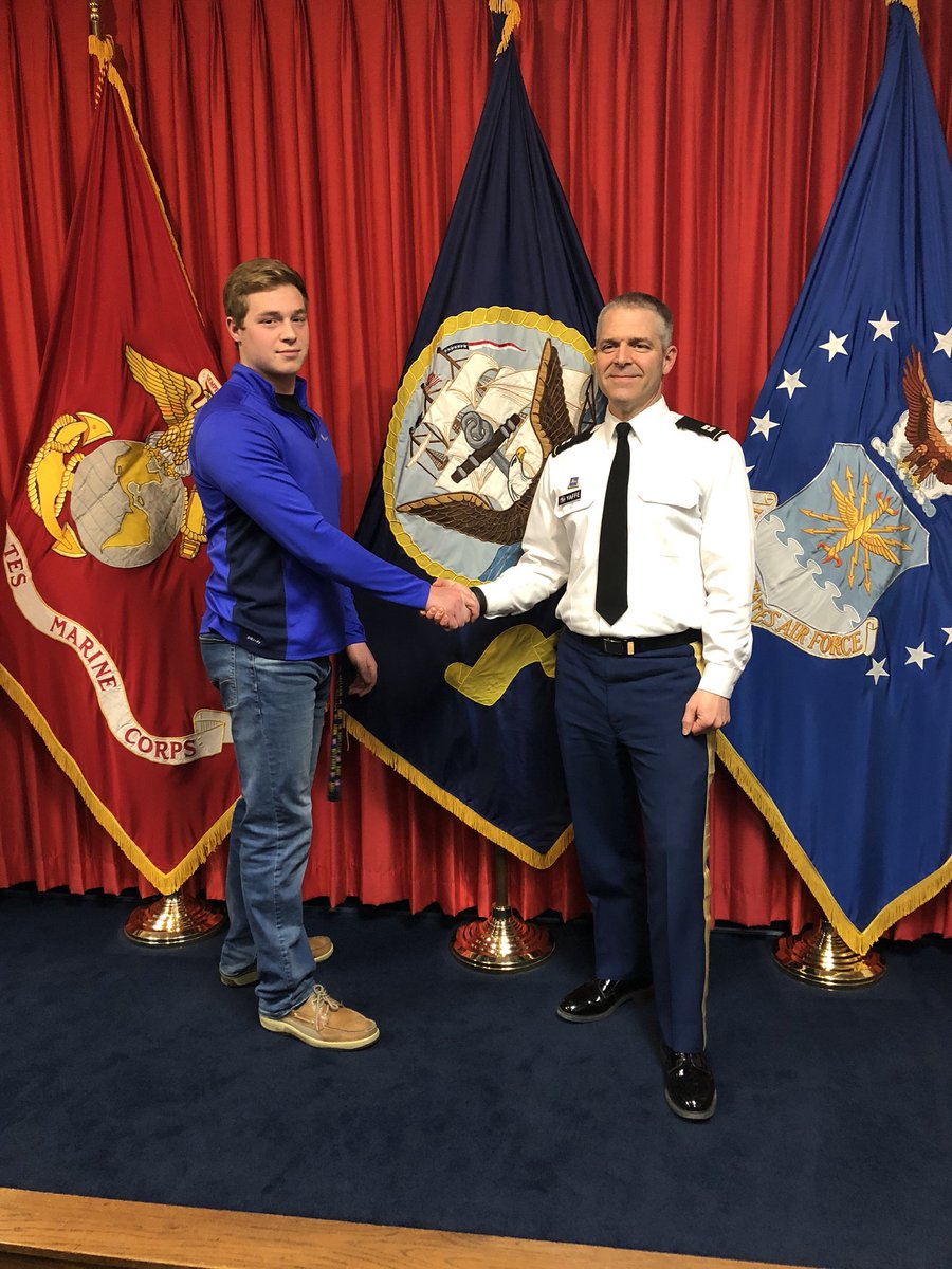 devonslush11's tweet photo. Officially apart of the US Navy. 🇺🇸 https://t.co/zA9gb8QcqO