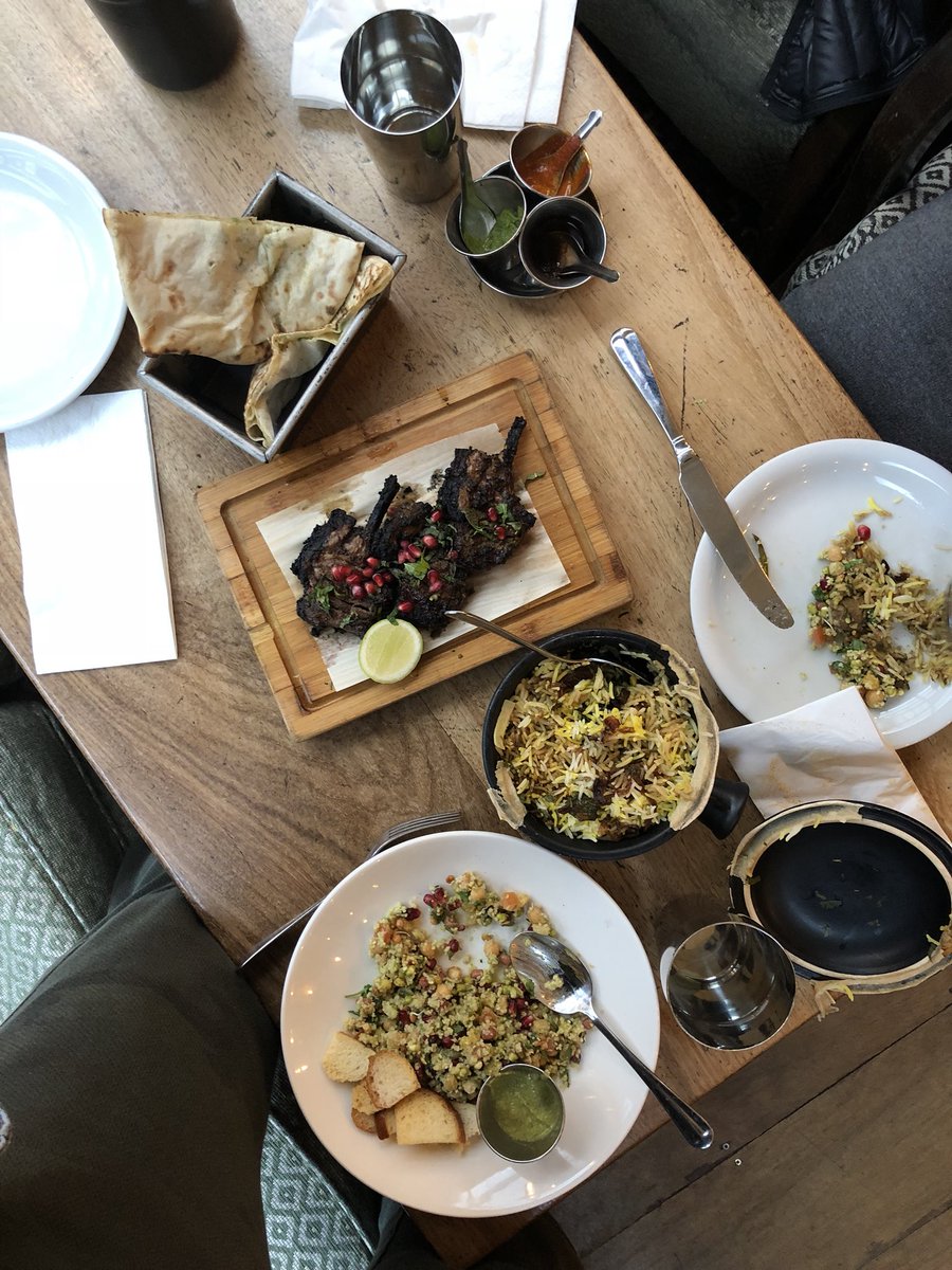 eat965's tweet photo. Lunch @dishoom 
More details in Story 👳🏻‍♂️ #eat965 #london https://t.co/8u75K8uHDs