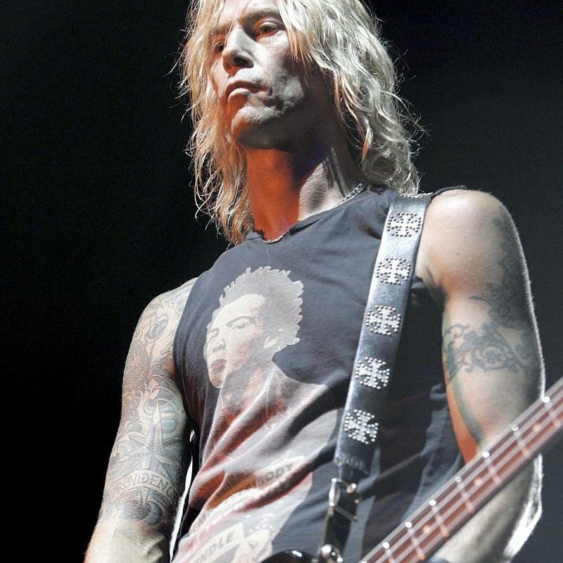 HAPPY BIRTHDAY DUFF MCKAGAN!!   