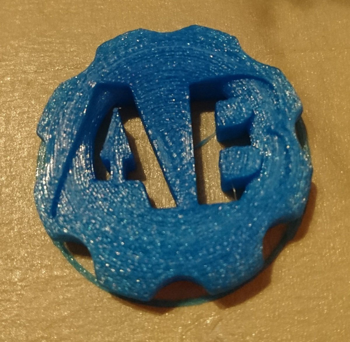 Alex_Bevan's tweet photo. It's alive! First 3d print accomplished. Thanks to @makersmuse @joeltelling @toms3dp et al. for your YouTube expertise. #empoweringcreativity #highfive #3dsenpai https://t.co/RQMQIkrTys