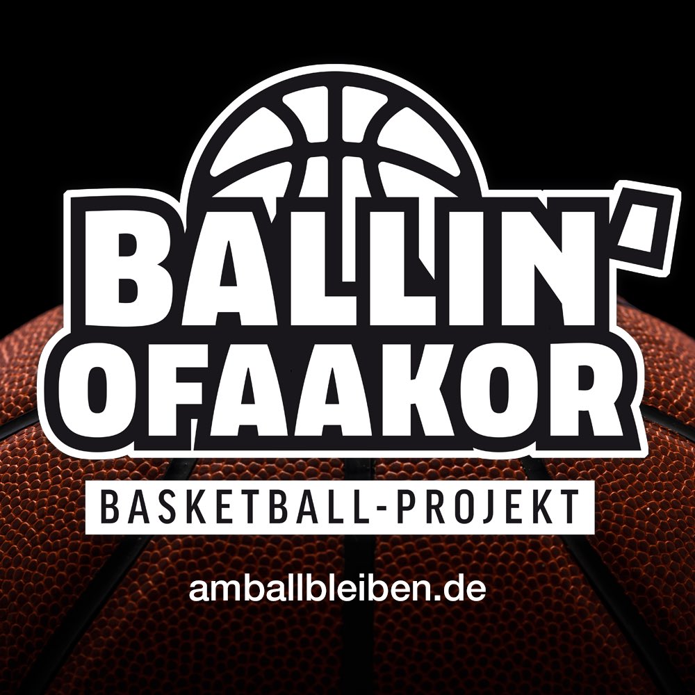 holgerix's tweet photo. Ballin‘ Ofaakor - soziales Basketballprojekt unseres Teammitglieds Patrick Towers in Ghana (https://t.co/rLOiTcWdRW). Tolle Idee - kleine Spenden willkommen! 😊 #ballinofaakor #basketball #ghana #ofaakor #cledghana #vtrinteln #donate #rinteln #schaumburg #engagement #ballin https://t.co/Z2JEYG9f8k