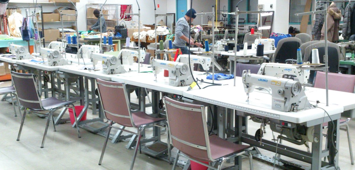 DesignsCuttingE's tweet photo. Do you need conference bags, volunteer vests, other customized apparel or fabric items?

We are a #Winnipeg #socialenterprise that trains and hires #newcomers to produce #quality #custom #softgood products.

Please RT.

Reply for a quote. https://t.co/lCBLc5rJtP