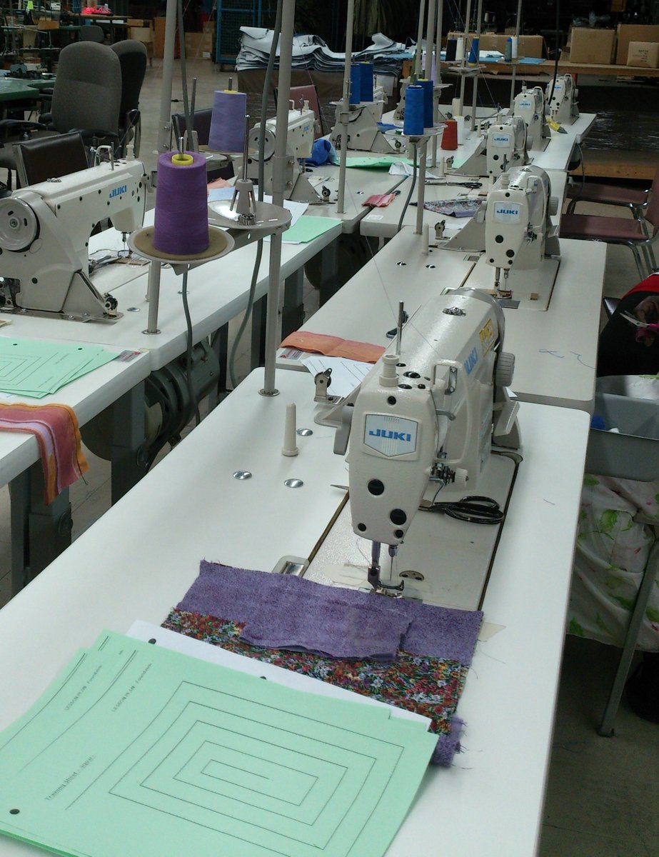 DesignsCuttingE's tweet photo. Do you need conference bags, volunteer vests, other customized apparel or fabric items?

We are a #Winnipeg #socialenterprise that trains and hires #newcomers to produce #quality #custom #softgood products.

Please RT.

Reply for a quote. https://t.co/lCBLc5rJtP