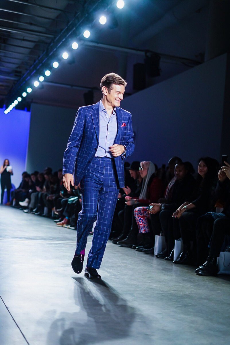Had a blast at the #BlueJacketFashionShow last night to support the #ProstateCancerFoundation 🙌🏼 Big thanks to my friends at <a href="/BrunoMagli/">Bruno Magli</a> for my look!
