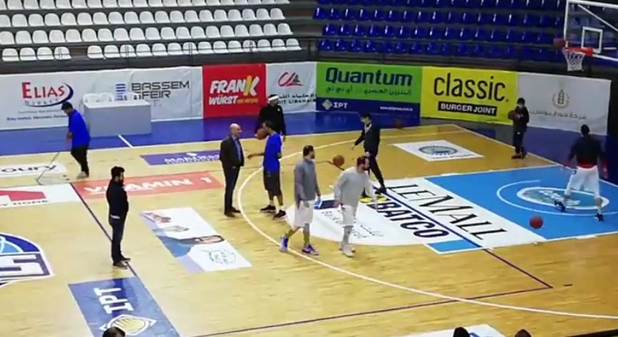 LBCISports's tweet photo. 🇱🇧 #LBL Group Stage Pool B Game @BybSportingClub v/s @LouaizeClub 20:30 at Michel Sleimen Stadium . Watch it via "LBCI Sports" Live on Facebook Page ! 
📊LiveStats https://t.co/XPAjYbsQTs https://t.co/4aJkAI3maK