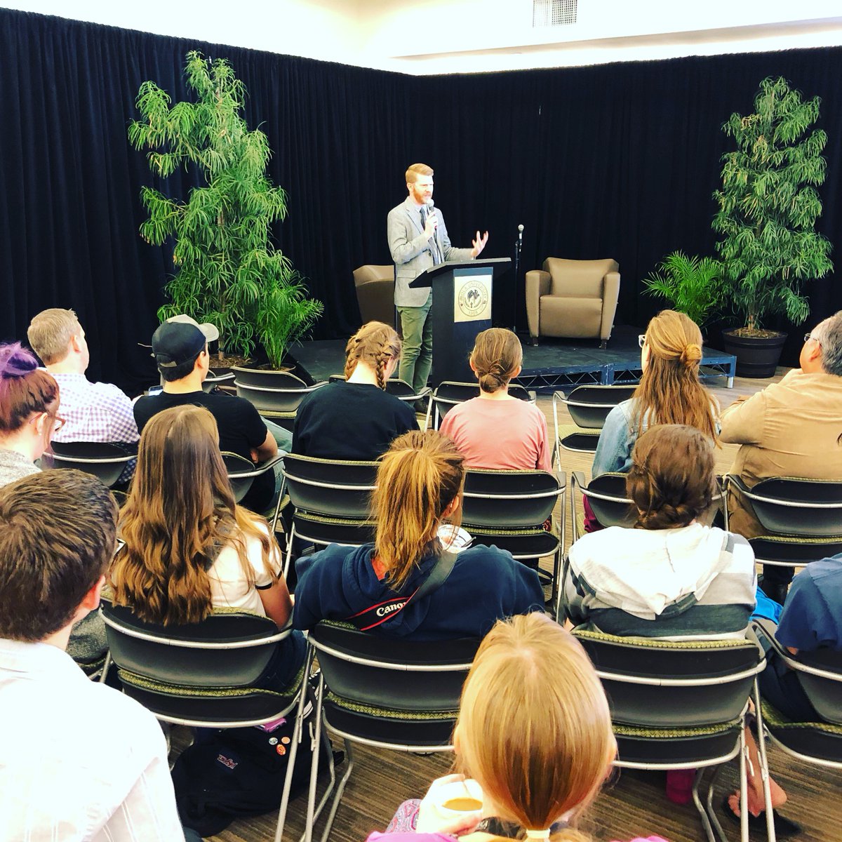 BiolaJournalism's tweet photo. “As culture creators, we must capture beauty over relevance. We need to release ourselves from the burden of relevance. We must be confident in the truth.” - @brettmccracken introduces the first of the #BiolaCAMTalks speaking on #culturecreation and #media at @biolau https://t.co/f8li8ItEpE