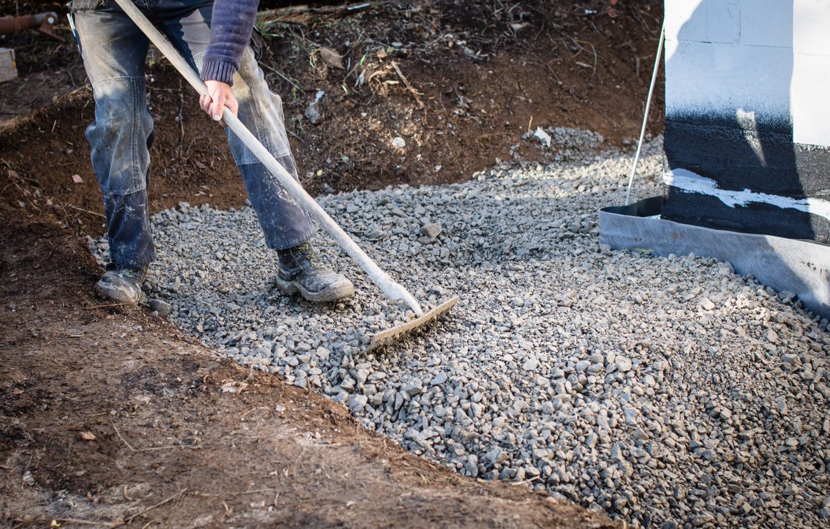 Belgard's tweet photo. We understand that beginning a new project can quickly become overwhelming. That's why the Belgard process is designed to help effortlessly bring your outdoor vision to life. Learn more about our process: https://t.co/lYwSYSK2Uy
#Belgard #BelgardProcess #outdoorliving #homeowners https://t.co/xLsM2ifOrr