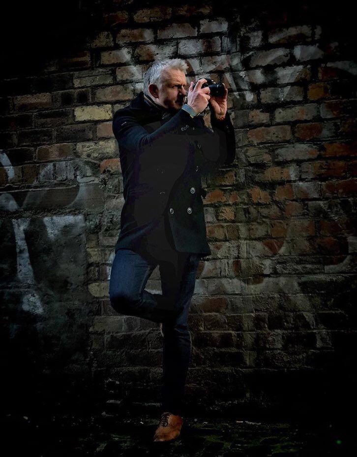 We have the incredibly talented @iangblack on TAYLORMADE tonight! Tune in from 8-9pm on dusamedia.com/Jam 📻