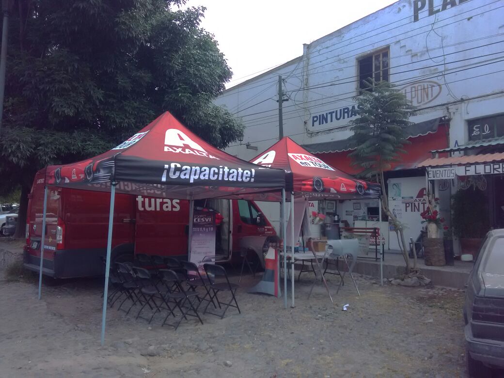 AxaltaLATAM's tweet photo. #FelizJueves tenemos desde San Miguel de Allende, #Querétaro donde estamos con el #AxaltaEnTour para desarrollar nuestra clínica sobre sistemas de #RepintadoAutomotriz #Imlar 🚘😎 https://t.co/O8ohASwZpH