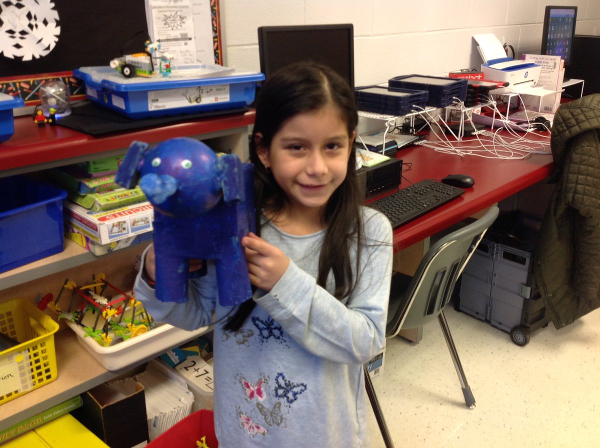 tlgrzech's tweet photo. Geometry Fun!#mses#lcps https://t.co/TE9eAeZOXd