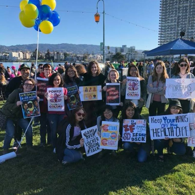 LokeyGSB's tweet photo. #tbt to when Mills and Lokey School students joined the Oakland Women's March last month! #womensmarch2018 #oaklandwomensmarch #millscollege https://t.co/IbAlkefoeb