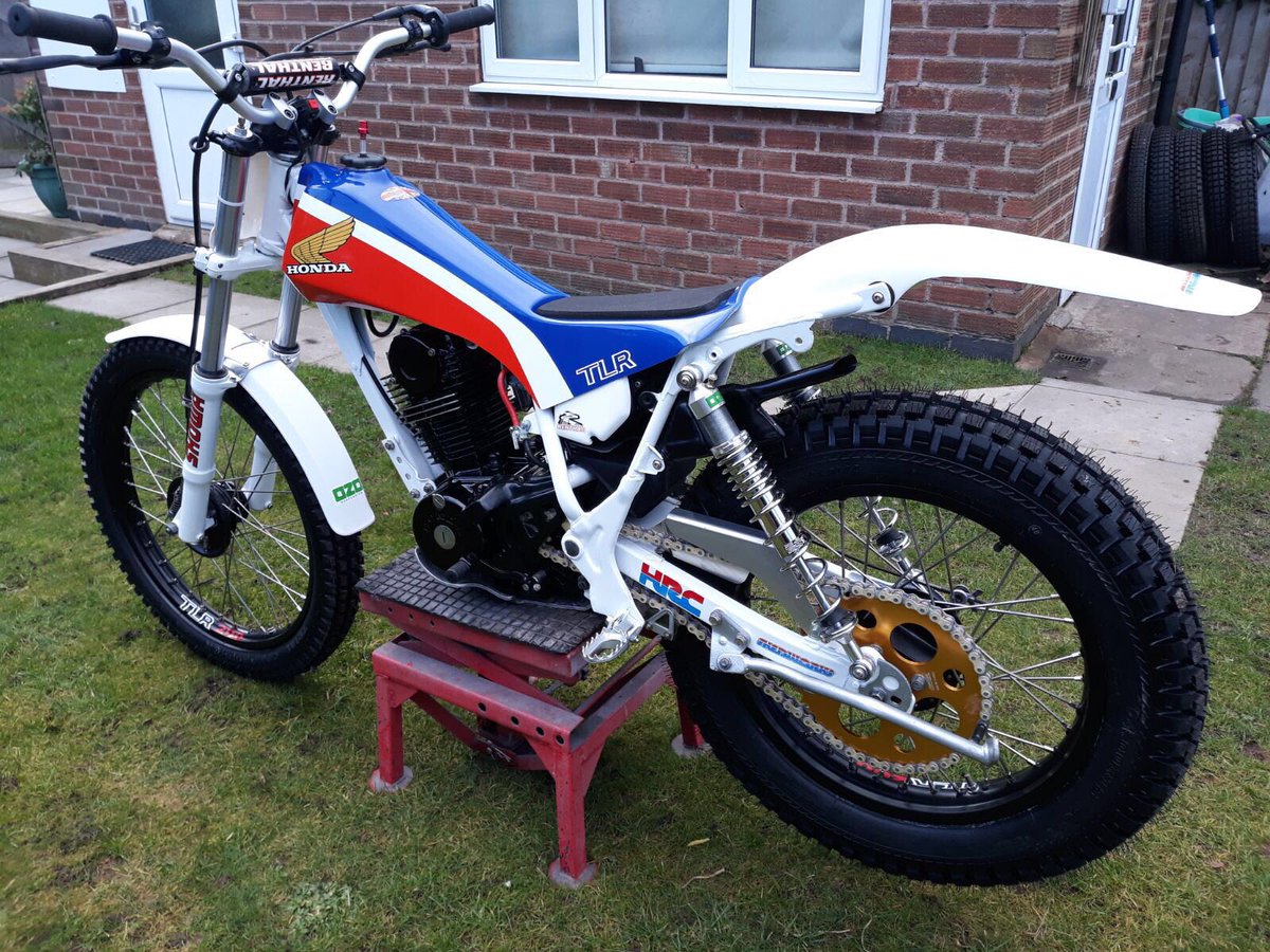 Jimwhit69's tweet photo. I’m fancying some twin shock action ! https://t.co/UXNgZdcQ0W