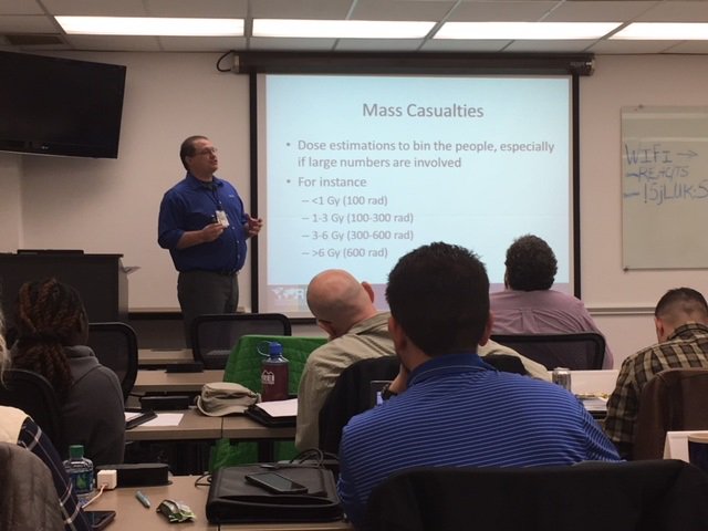 ORISEconnect's tweet photo. Dr. Jason Davis, REAC/TS #HealthPhysicist, taught his first Radiation Emergency Medicine course this week. 18 students attended including #physicians #physiciansassistants #nursepractitioners #paramedics #healthphysics & #medicalphysics personnel. #REACTS https://t.co/QB3wJ4GvXv