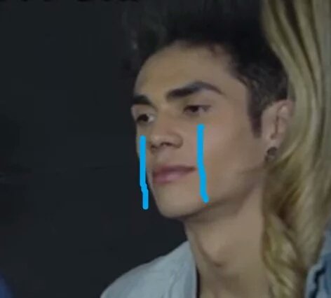 ventheuil's tweet photo. @CD9 ¿Por qué ponen esas fotos?

I Nominate @CD9 as Favorite Latin Artist @KCANominees #KCA2018 https://t.co/da2BKcmaY6