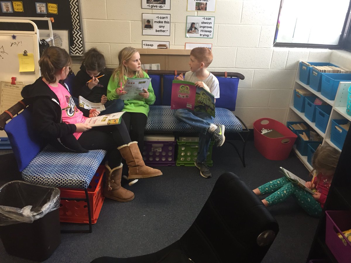 MrsHauenstein's tweet photo. Assigned a “teacher” for each group... fun to watch them take the lead!! #BrunswickPRIDE https://t.co/72rjkoDek4