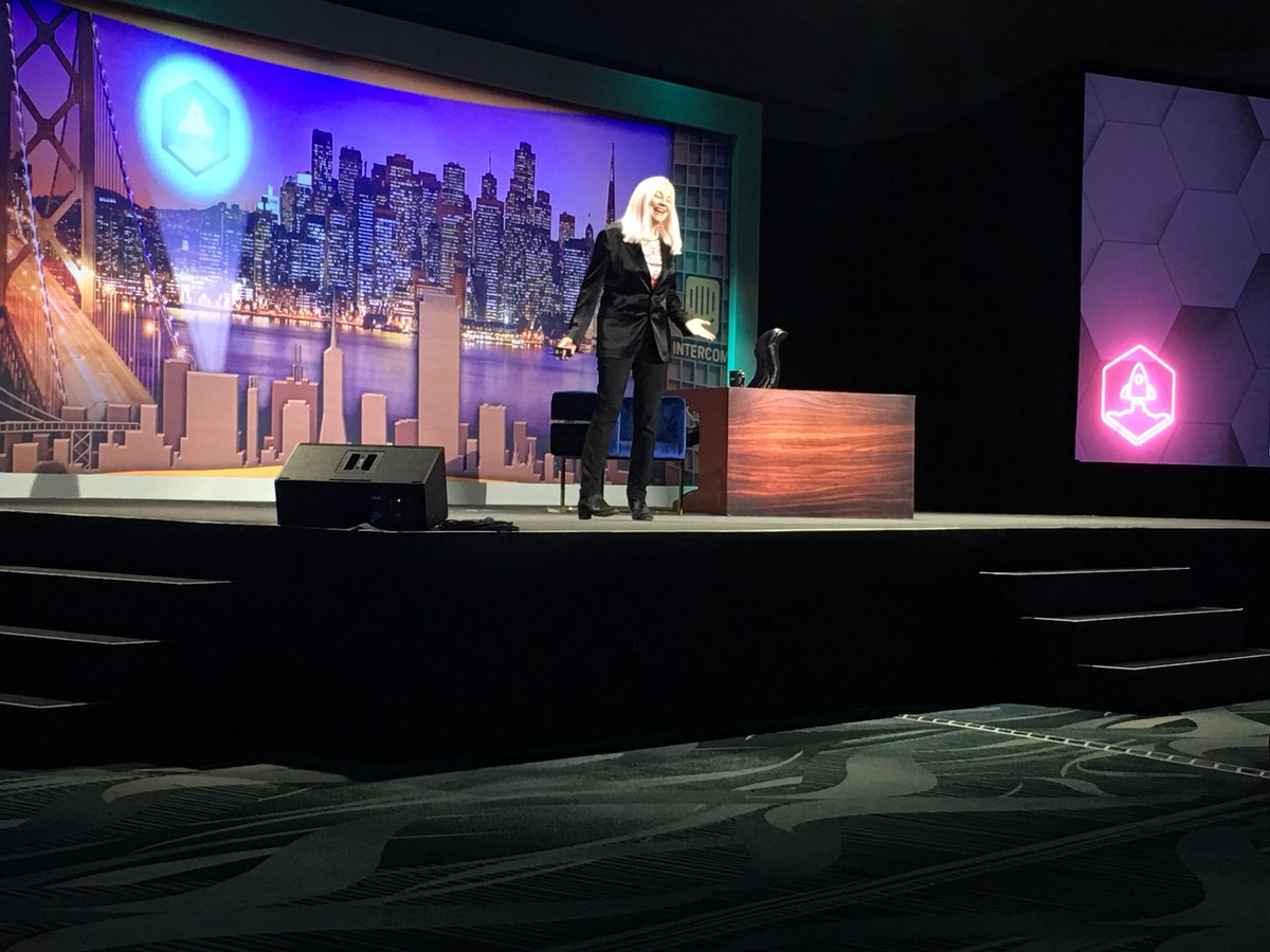 saastr's tweet photo. The amazing Therese Tucker on the #SaaStrAnnual stage sharing the @BlackLine story. 👏👏👏 https://t.co/V39NpBotOx