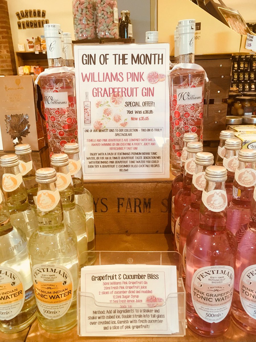 What better way to say those 3 little words to that special person in your life than with William Chase Pink Grapefruit Gin?! @ChaseDistillery 
Darling, I love gin...that’s right isn’t it?? 😂
