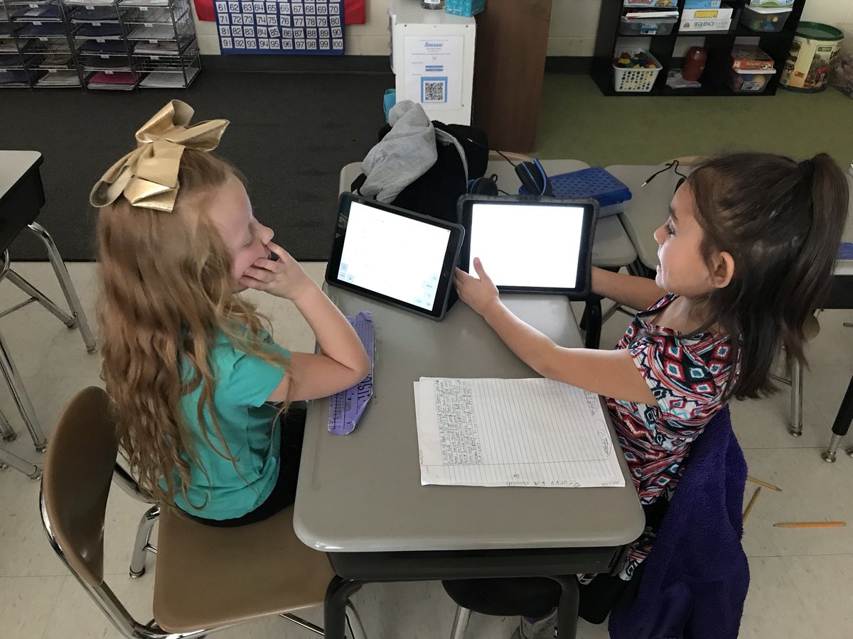 1stGrade210's tweet photo. Starting them young... we are writing our very own blog posts telling others our opinion about why or why not every kid should have their own iPad.    #SGESDoves https://t.co/uLAsuZEDWr