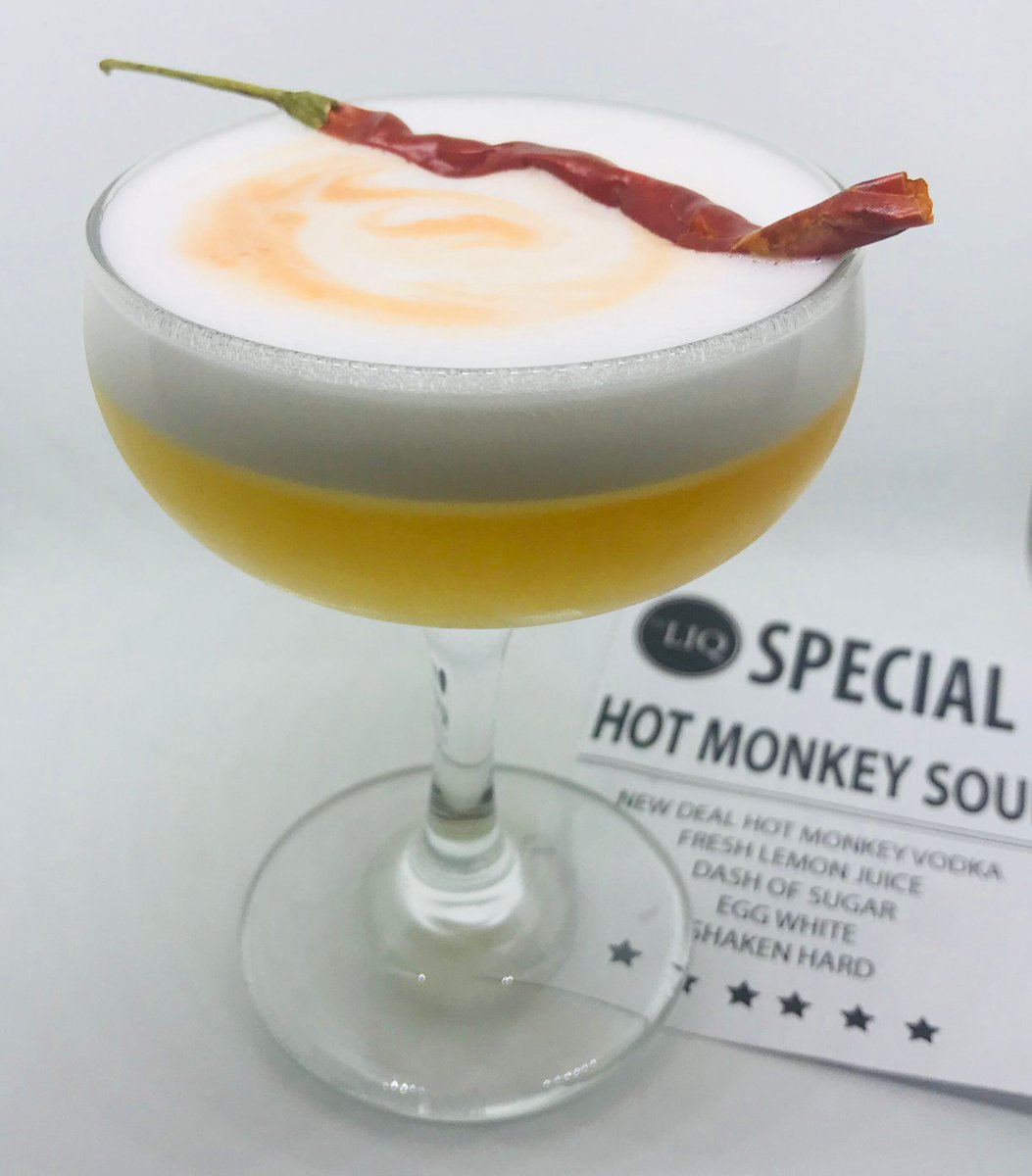 THIS! The HOT MONKEY SOUR is amazing! A spicy classic sour with  <a href="/NewDealPDX/">New Deal Distillery & Bottle Shop</a> Hot Monkey Vodka and dried chili garnish. 
(Thx to bartenders Megan and Andy) #vodka #cocktails #portlandbooze #pdxcocktails