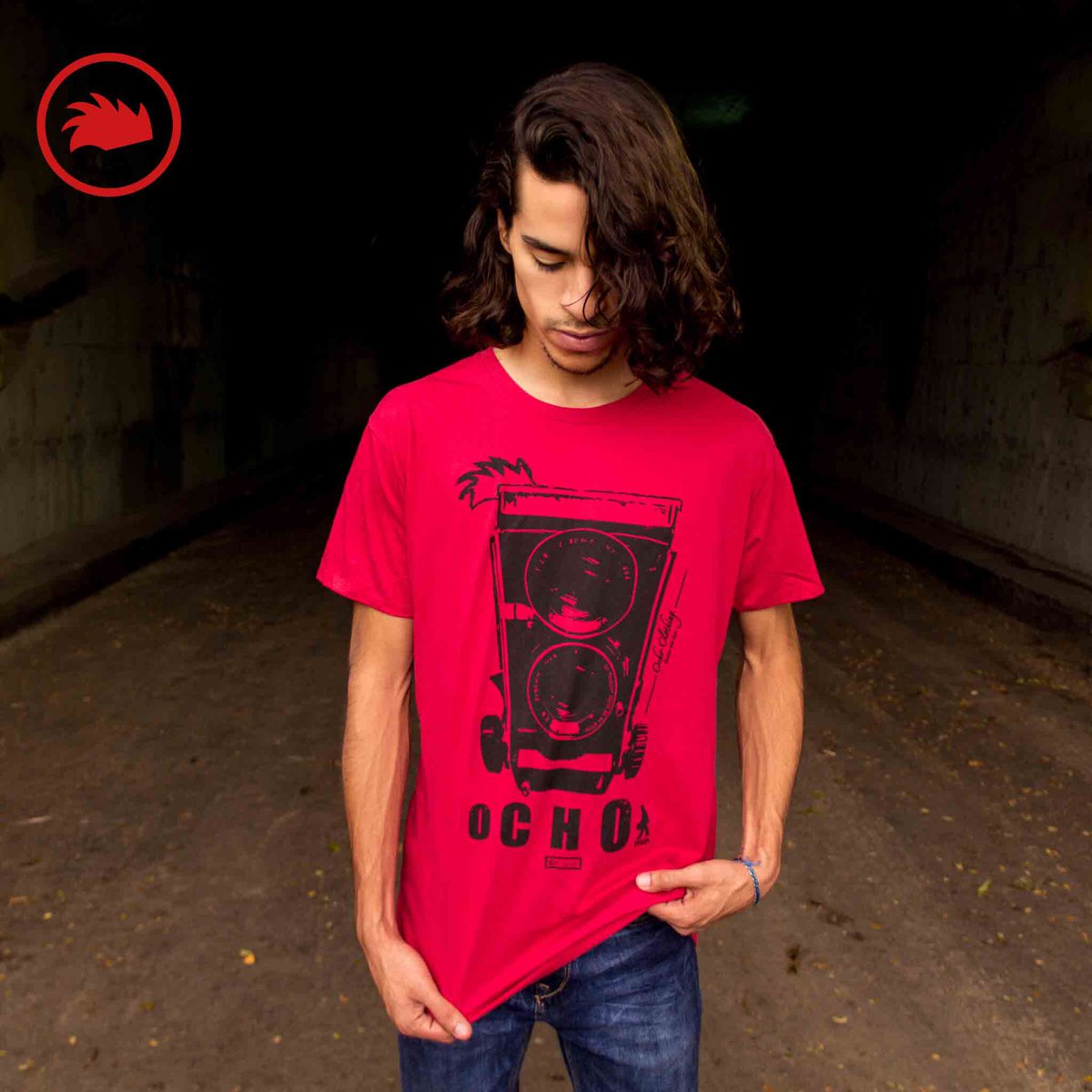 OchoClothing's tweet photo. En #OchoClothing queremos que todos puedan vestir con estilo y de manera cómoda, por eso nuestras playeras puedes usarlas con jeans para un look muy relajado 👕👚 https://t.co/leGfzGnpW4