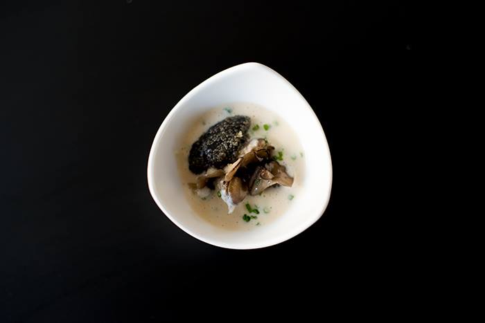 CorinthHouse's tweet photo. Feb 12th we're hosting our Blue Valentine Feast.  Tickets at https://t.co/a4fQIvSqku.  For 10% off, use code: lovecomesearly  @eatfeastly #venicebeach #plantbased #laevents #popuprestaurant https://t.co/83OPna8qzW