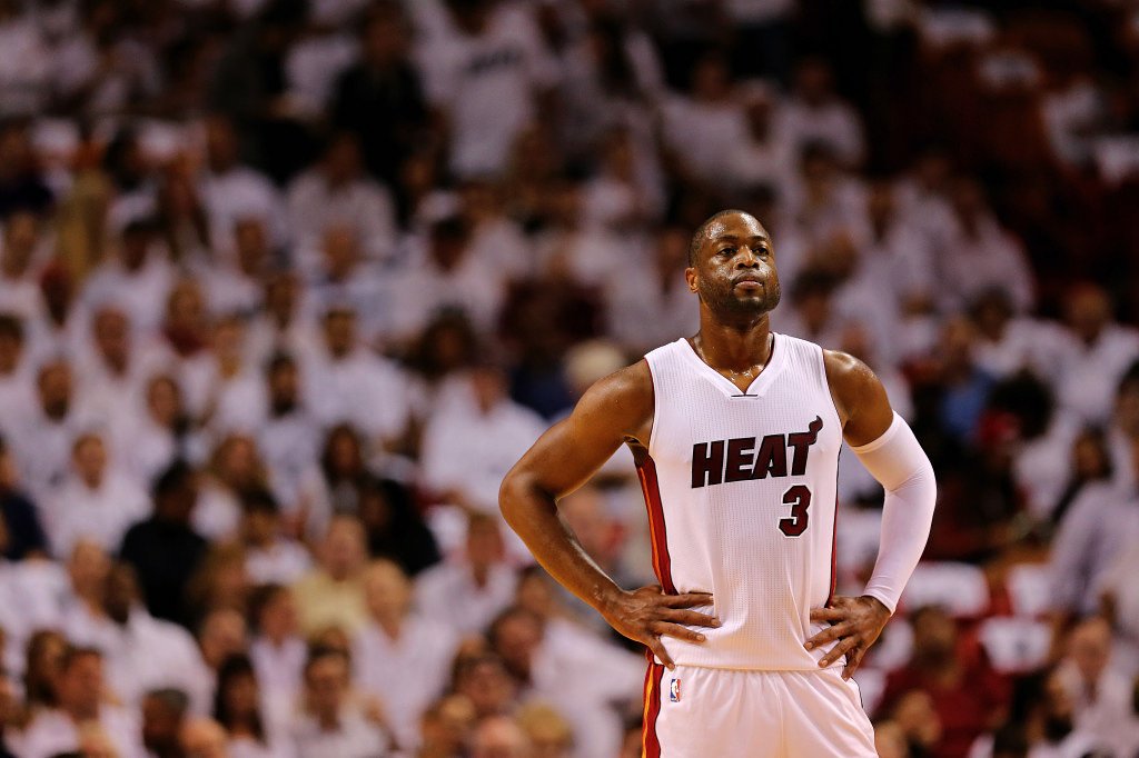 russel_kr's tweet photo. NBA Trade Deadline. Feb 8, 2018.
Dwayne Wade going to Miami Heat.
#Home https://t.co/RMETmmwlQi