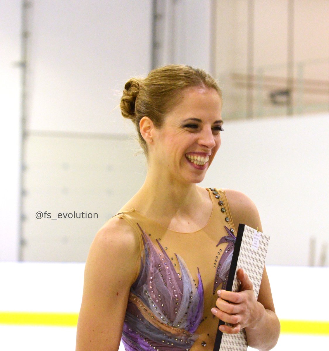 Каролина Костнер / Carolina KOSTNER ITA - Страница 12 DViJXL7WAAAKYqG