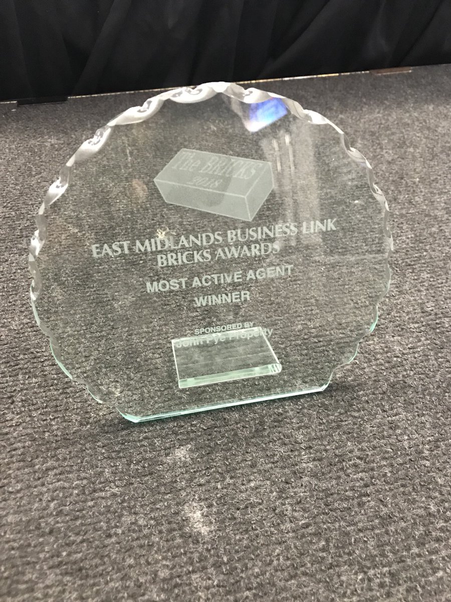 Laura Jardine tweet media