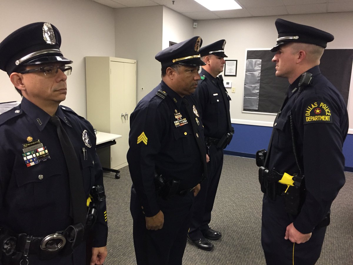 DPDAcademy's tweet photo. Final Inspection by Sgt. Brooks! #DPDClass356 #trainingthebest #jointheforce @DallasPD @ChiefHallDPD @DPDHumphrey @AShawDPD @CityOfDallas https://t.co/dpYzlylbmY