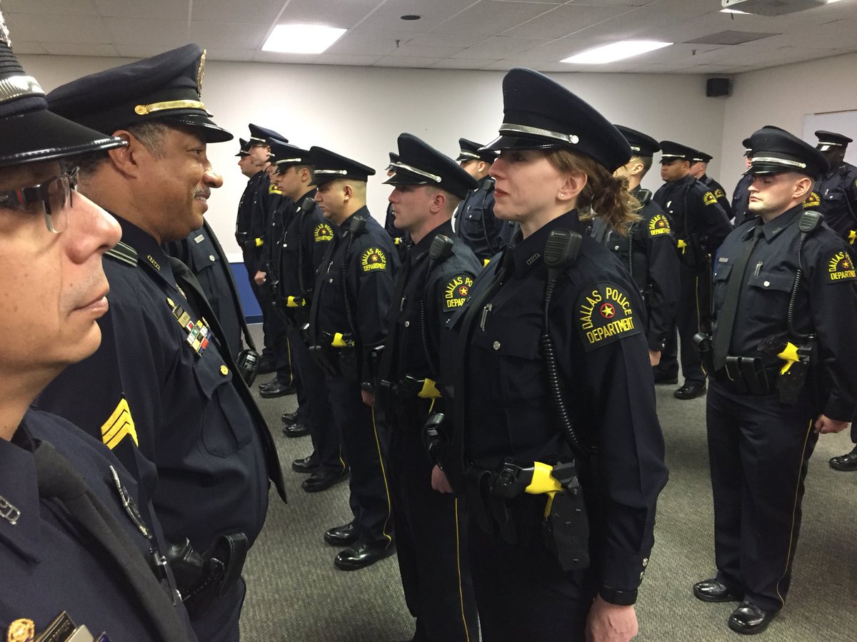DPDAcademy's tweet photo. Final Inspection by Sgt. Brooks! #DPDClass356 #trainingthebest #jointheforce @DallasPD @ChiefHallDPD @DPDHumphrey @AShawDPD @CityOfDallas https://t.co/dpYzlylbmY