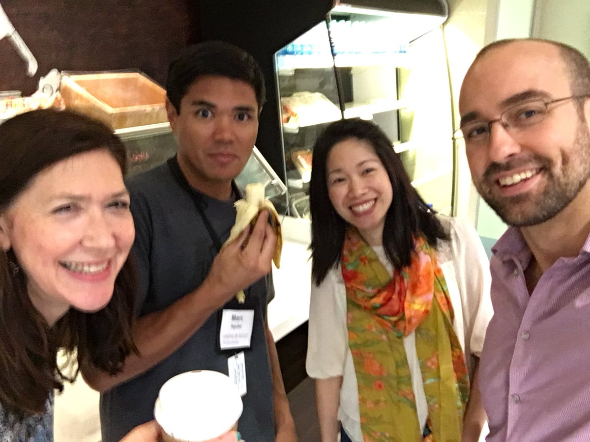 b5lee's tweet photo. Arren we glad we r taking leading@intuit! #intuitmanagers #wrapture https://t.co/0lPVVRc0dS