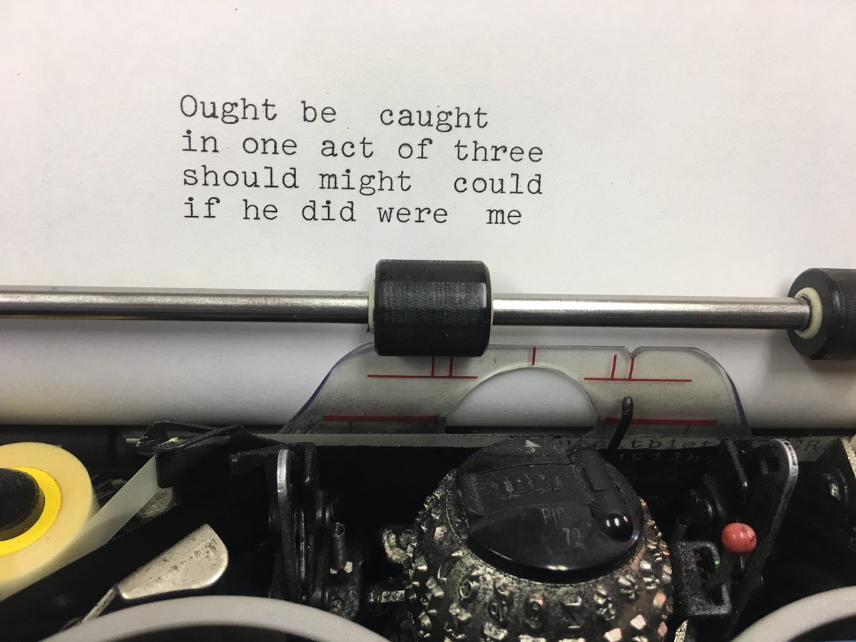 monkeyinabox's tweet photo. looks likeI’ll be testing-out this new computer this evening... still working out some of the spacing kinks etc. etc. it’s a damn noisy thing too !!!
#IBMSelectric #RipeATyter https://t.co/YcZ30aWYPB