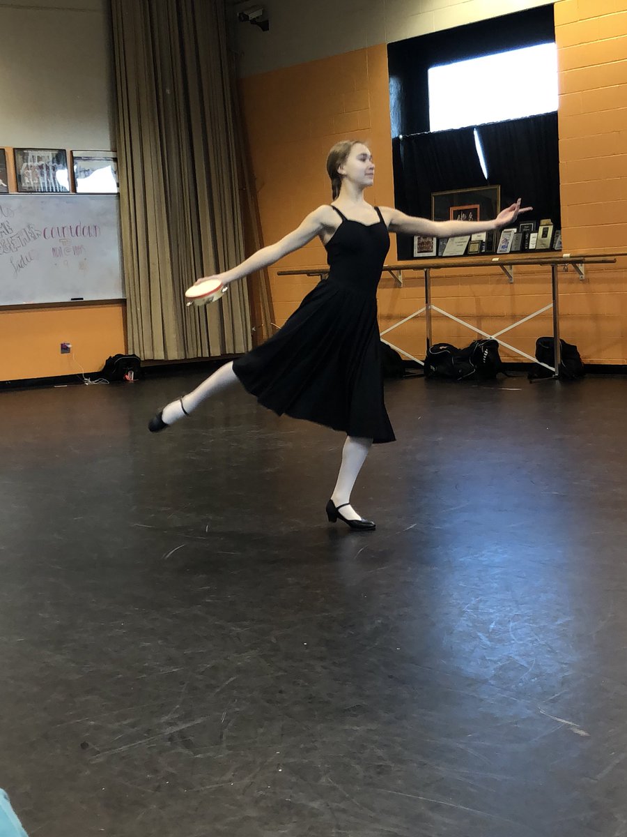hooverdance1's tweet photo. Today in Cultural Dance Project presentations: Columbia &amp; Italy! #HooverPride https://t.co/bXBWeyCwLx