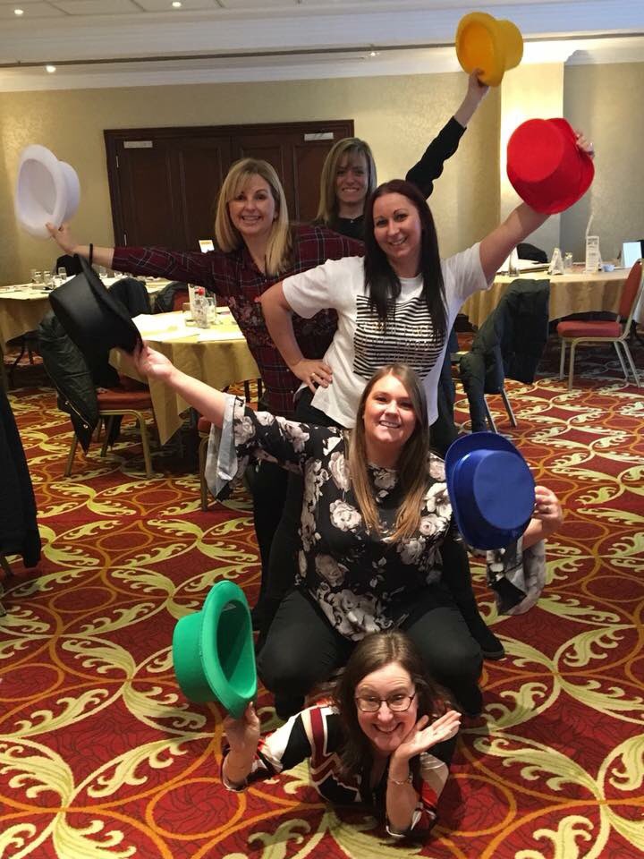 PeelhouseDental's tweet photo. Practice Plan training day today- Team Peelhouse always looking for photo opportunities #PPBuzz #Wewonnotoncebuttwice 👍🏻 #Widnes #Liverpool #dentist https://t.co/R28c528Tee
