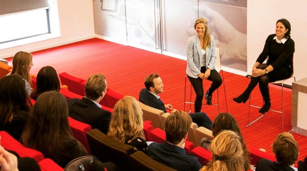Gisteren een gaaf event gehad bij Eiffel: Talent meet Talent. we hebben veel talenten gezien.  Ik heb een dagje mee mogen lopen met de recruiters en heb een kijkje achter de schermen gehad.