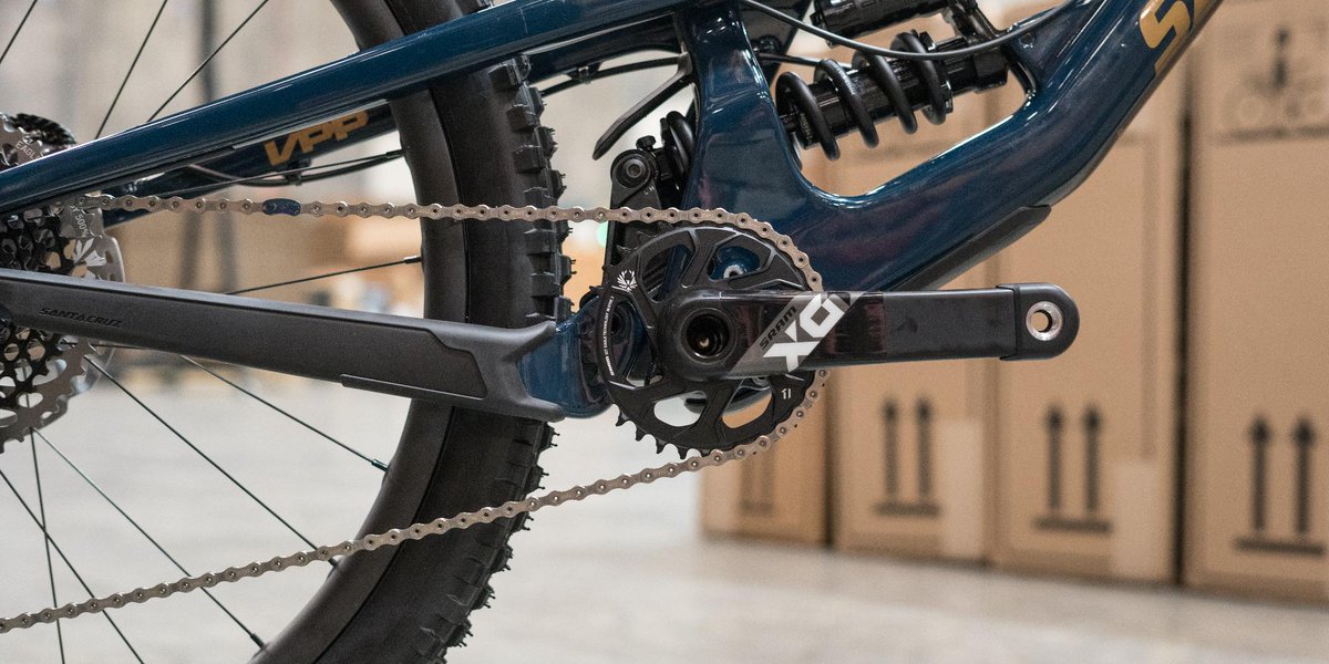 CompCyclist's tweet photo. Built to blur the lines between downhill and trail bikes. The Nomad from Santa Cruz is one of the most hard charging, tire knob ripping bikes we have ridden to date. #ccbikeoftheweek
https://t.co/YbBf7BrGRx https://t.co/BQdfMdylbo