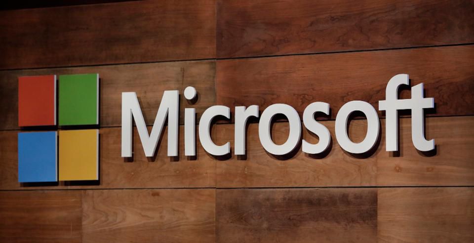 Forbes's tweet image. Companies with the best reputation for social responsibility:
1. Lego
2. Microsoft
3. Google
on.forbes.com/6014DOAOE