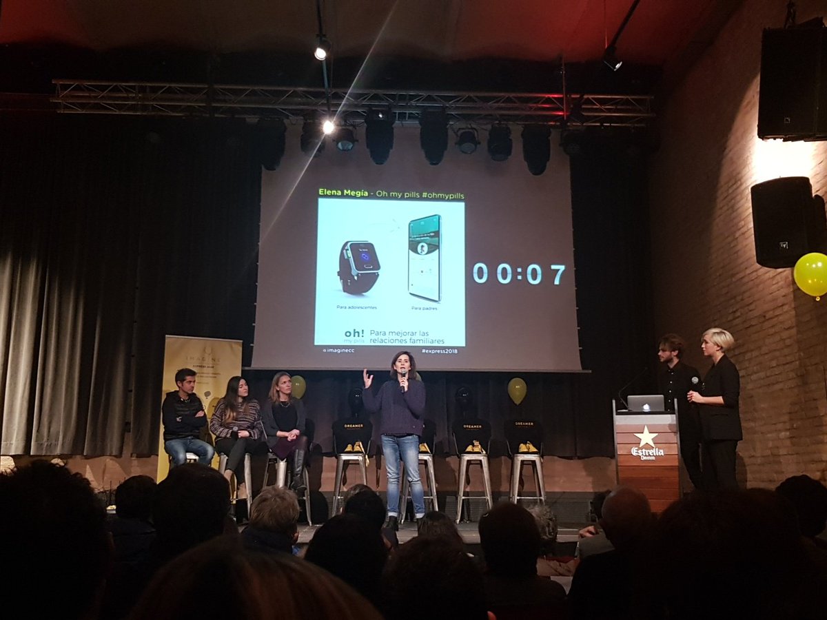 Giikod's tweet photo. #ohmypills Wearable + App = control   médico y +relaciones familiares. A HealthApp for #express2018 https://t.co/LEHEFLvBts