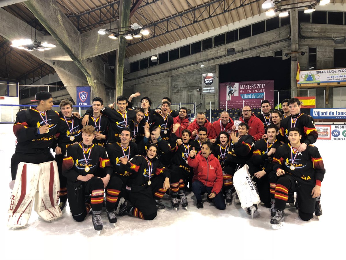 ReportersUNSS's tweet photo. ISF Wintergames Grenoble 2018!!
Hockey sur glace: victoire de l’Espagne 4-3 @unss @ISFsports #ISFwintergames https://t.co/kOPnoyLyWs